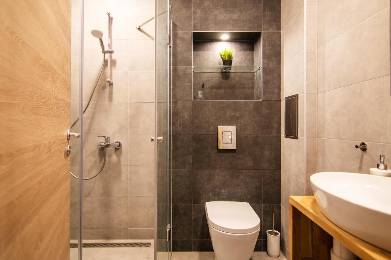 Sea Flats With Parking And Pool In Azur Residence Saints Constantine and Helena Bagian luar foto